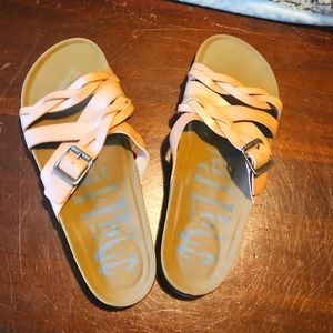 Ladies sandals